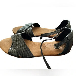 Toms brown and black flat  sandals size 5
